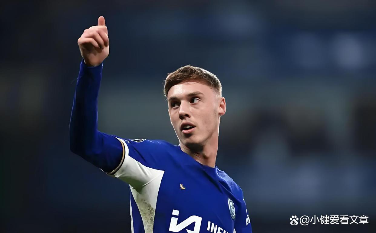 包含赛前体能课后，切尔西调整名单备战亚冠，态度坚定，更衣室氛围转暖的词条